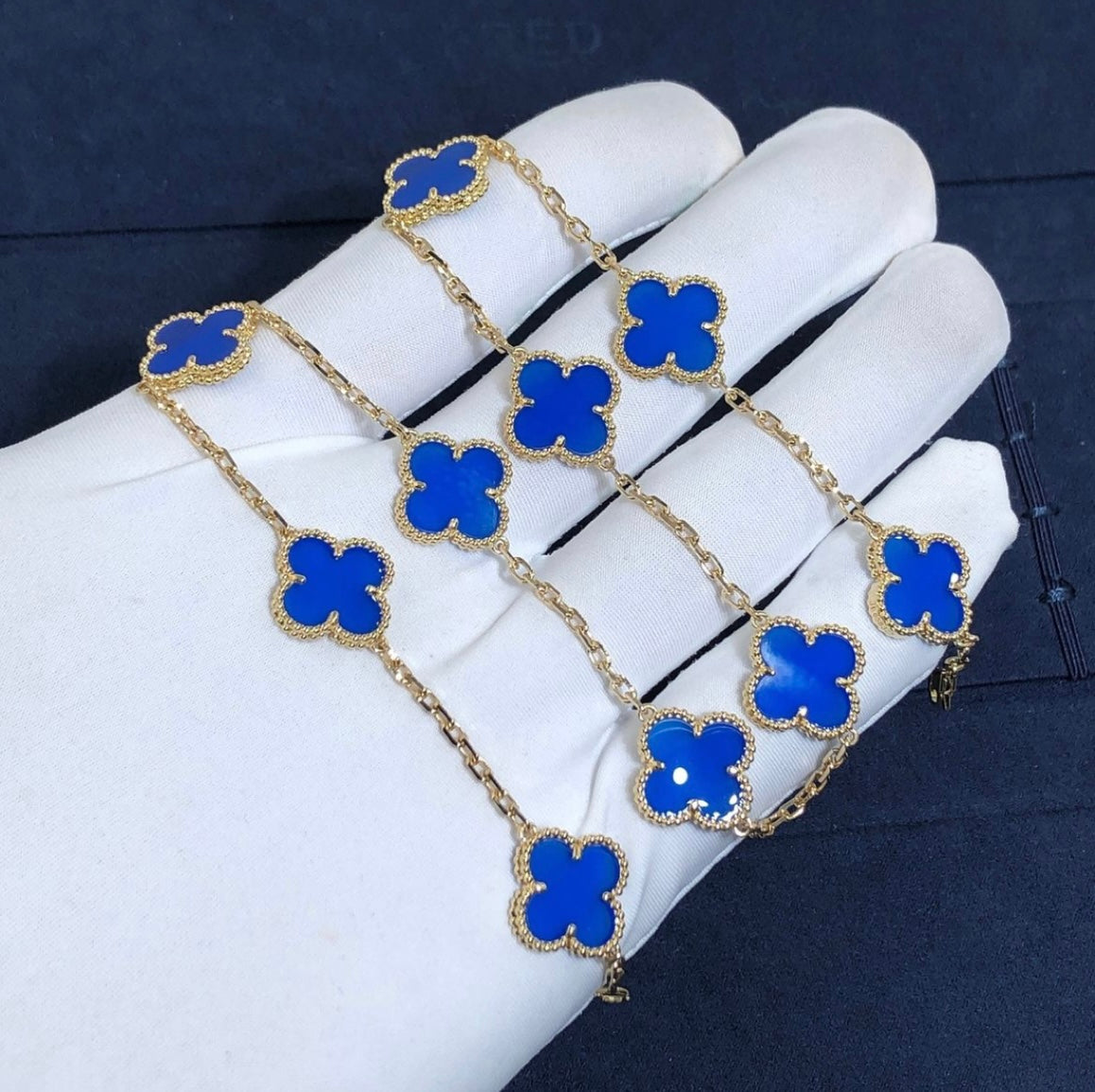 שרשרת תלתן כחול מצופה זהב צהוב 18 קראט - Jewelluxe