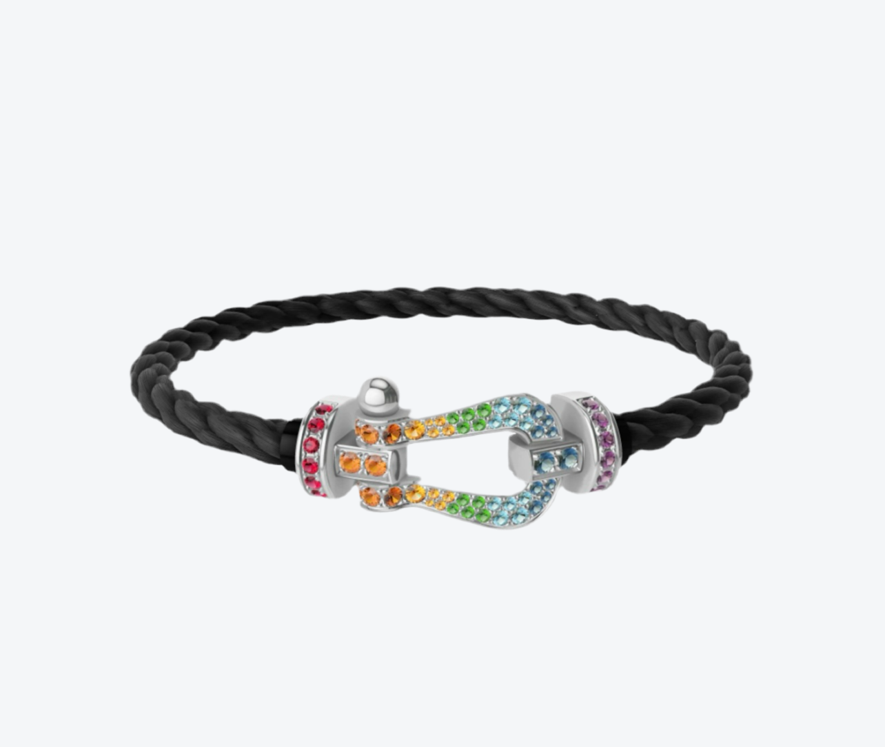 צמיד יוקרתי עם רצועת חבל שחורה ואבזם בגוון כסף משובץ בזירקונים נוצצים