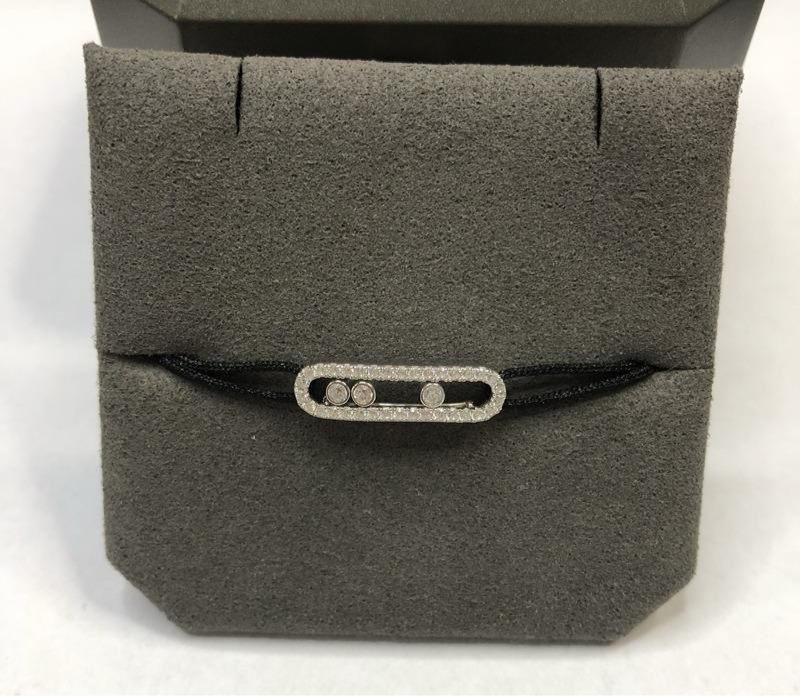 צמיד יוקרתי בעיצוב מינימליסטי עם נגיעות זוהר - Jewelluxe