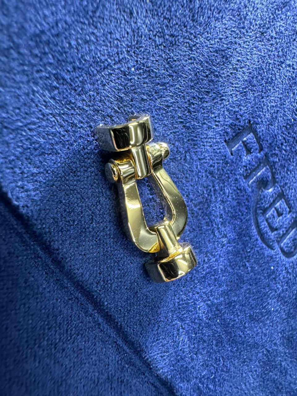 הבזם פרד מצופה זהב צהוב 18 קראט - Jewelluxe