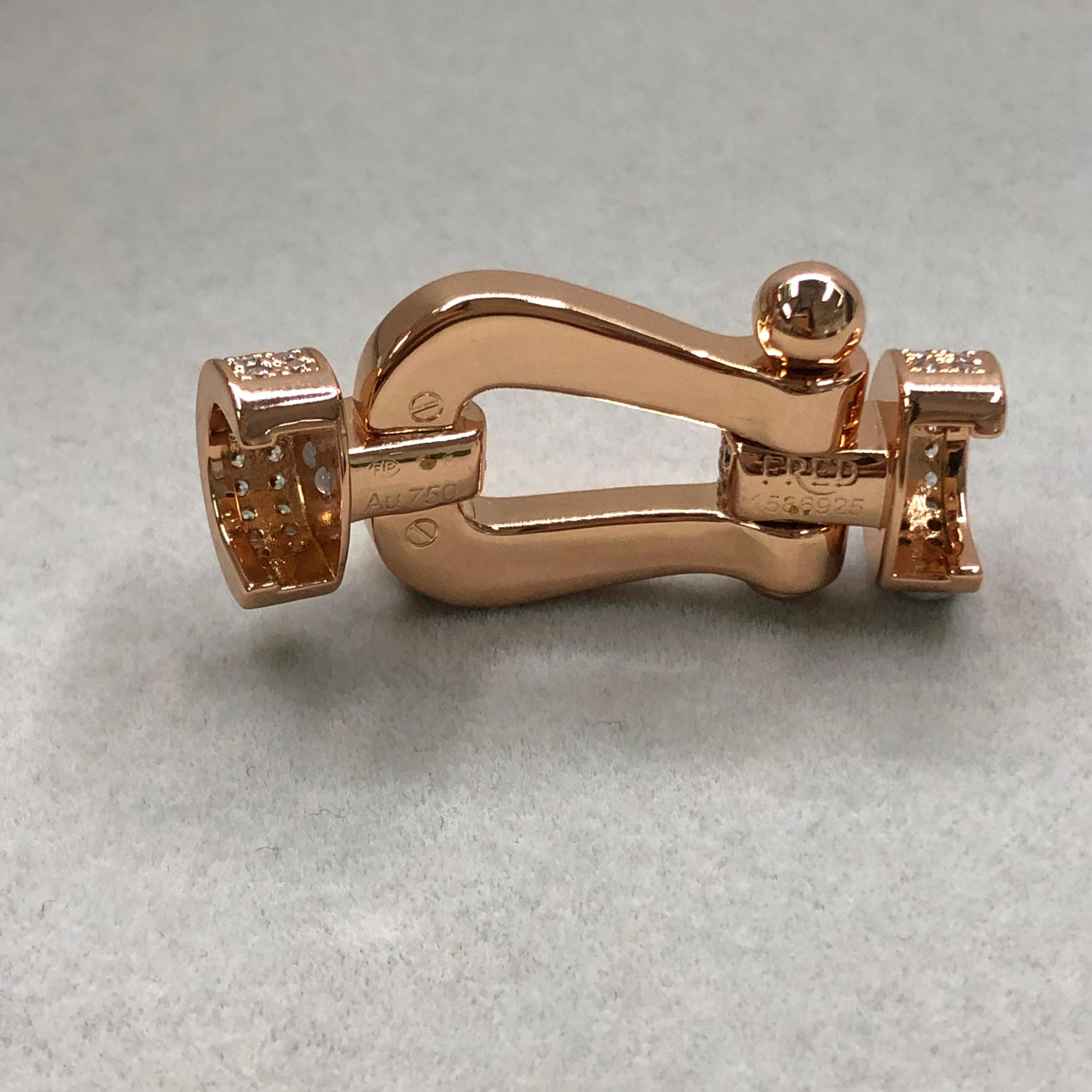 אבזם יוקרתי XL בגוון זהב ורוד – משובץ חצי זירקונים נוצצים