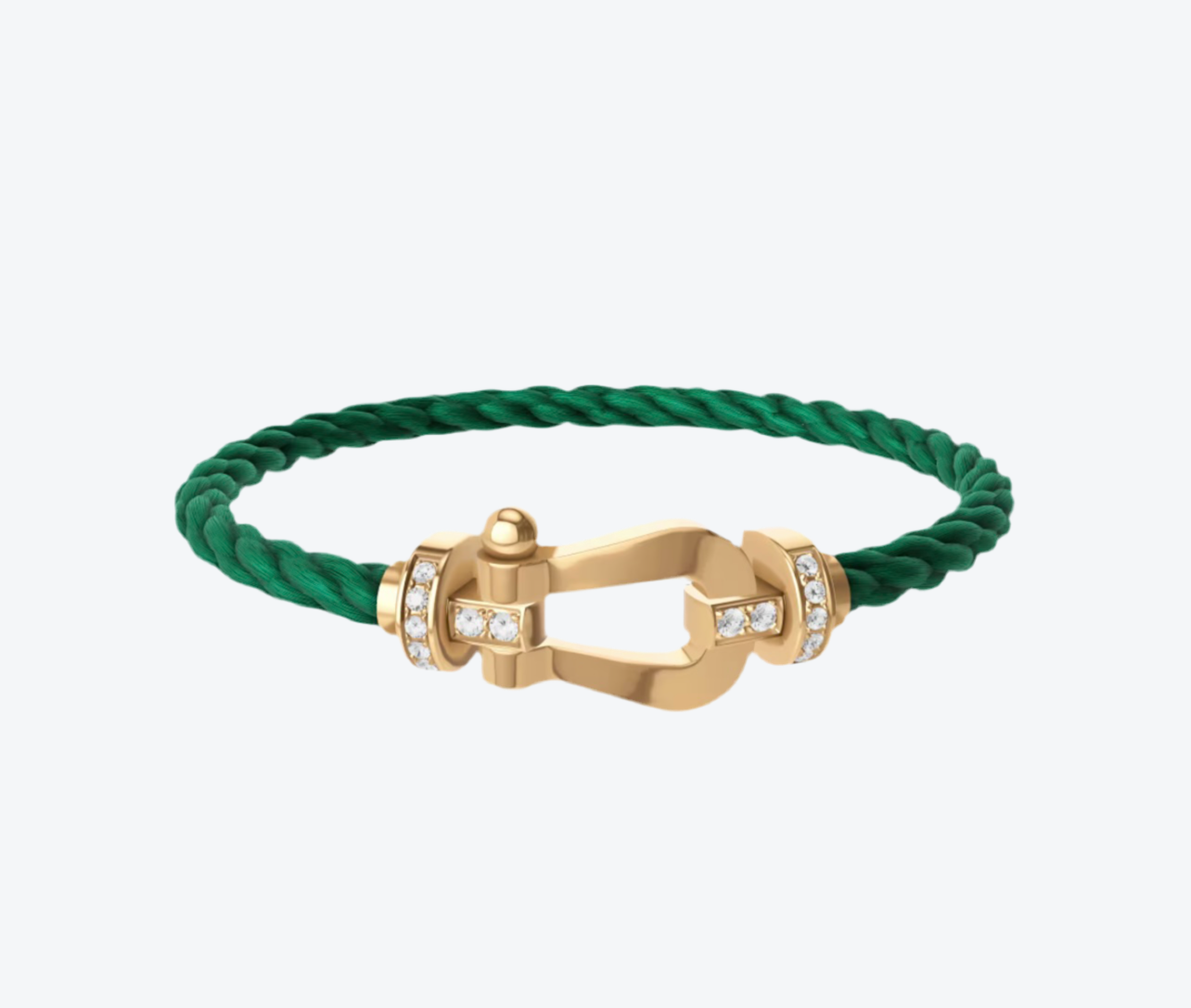 צמיד יוקרתי עם רצועת מתכת ירוקה ואבזם בגוון זהב משובץ בחצי זירקונים