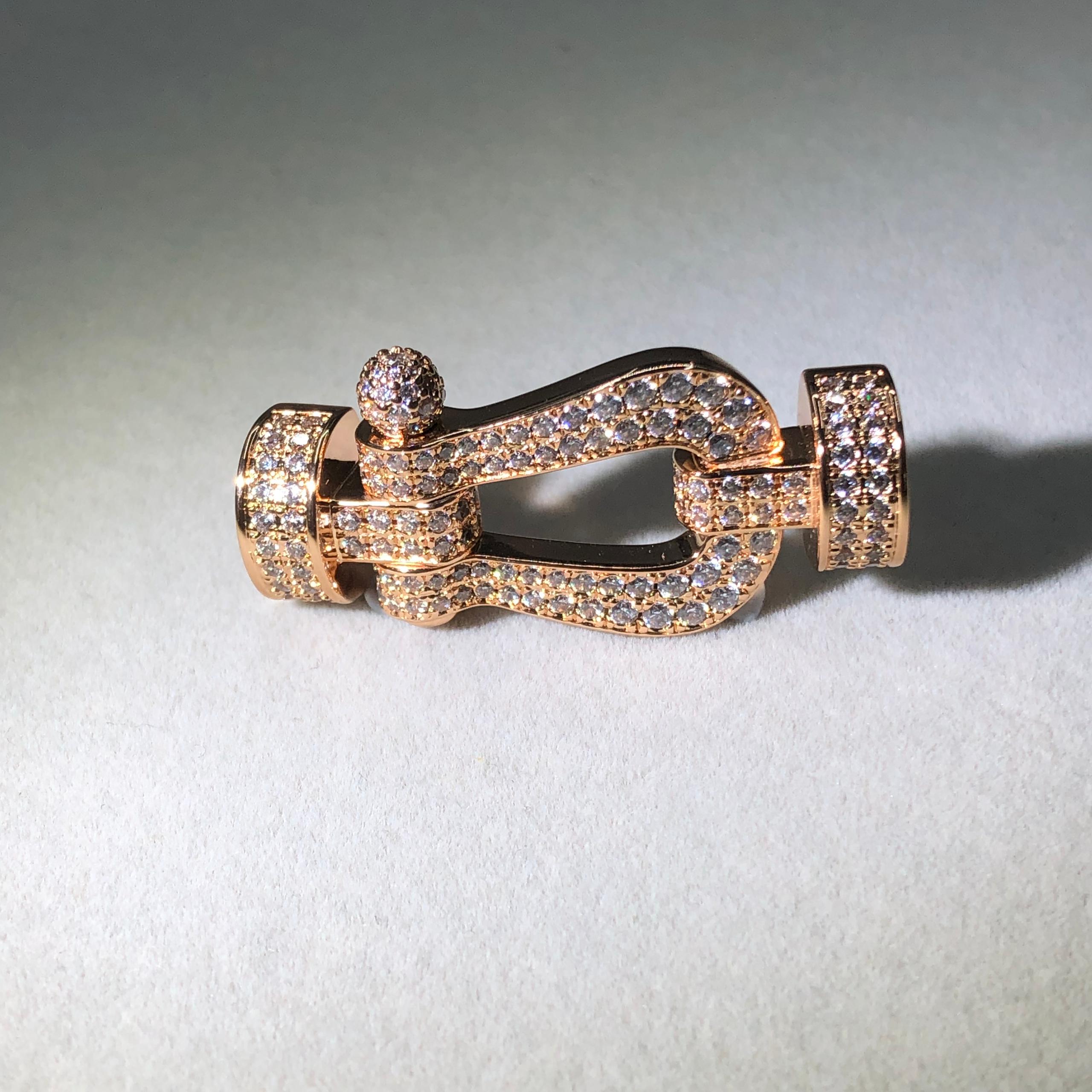 אבזם יוקרתי XL בגוון זהב ורוד – משובץ כולו זירקונים נוצצים