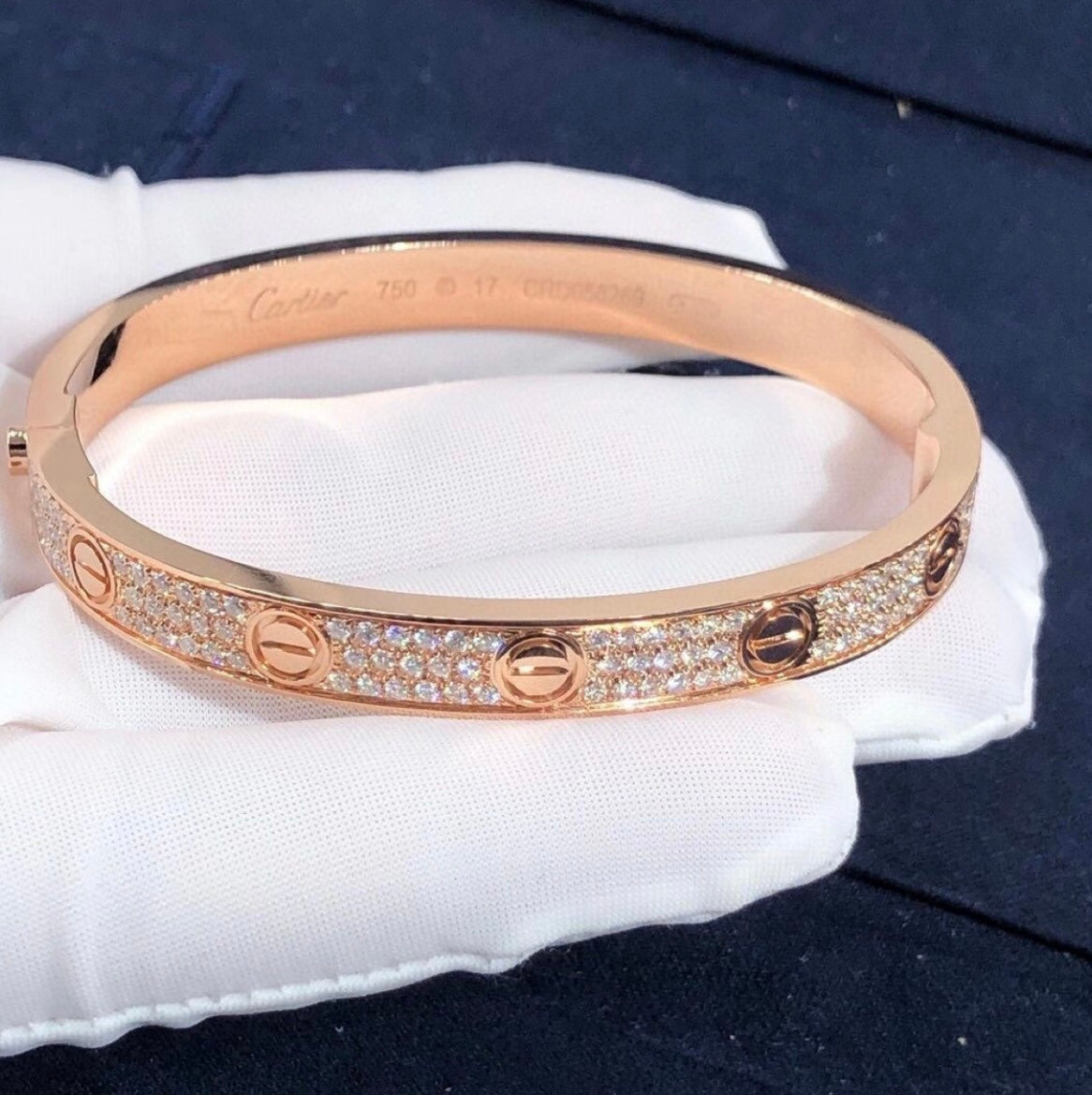 צמיד יוקרתי מצופה זהב ורוד – שילוב עיצוב מודרני ונצנוץ יוקרתי - Jewelluxe