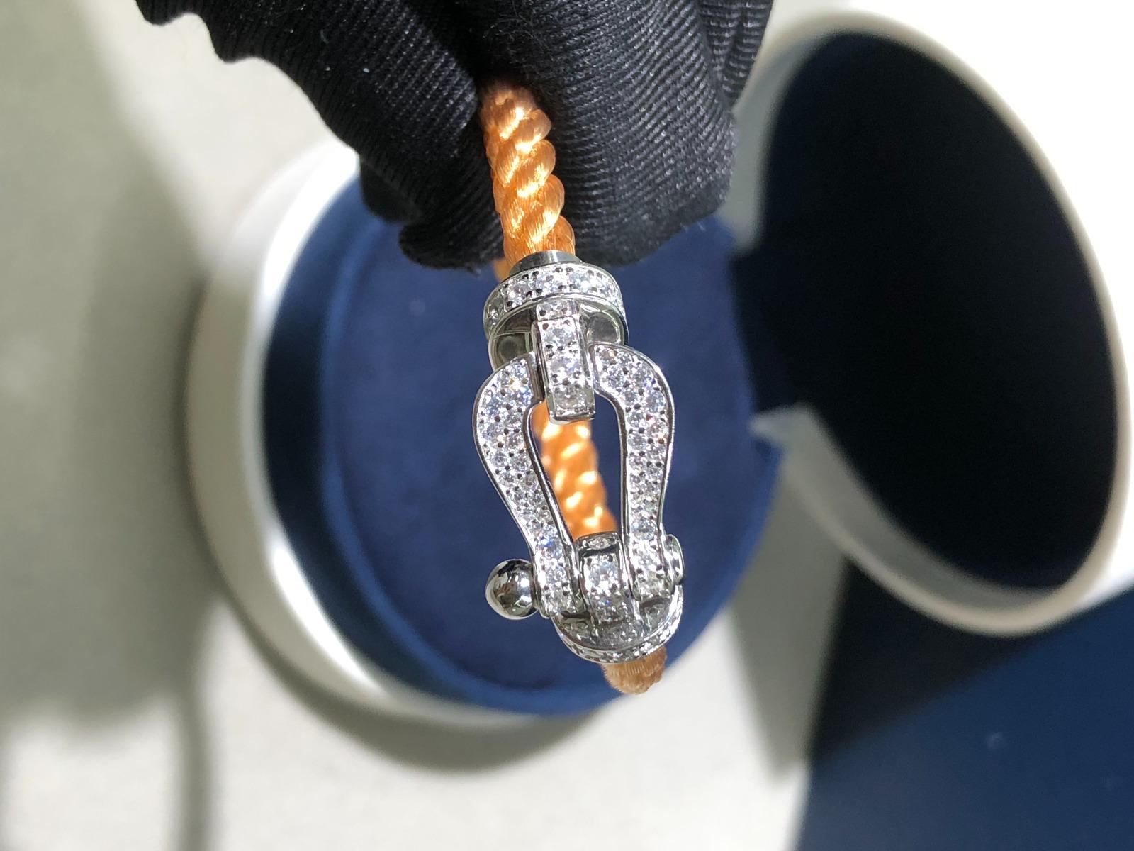 צמיד יוקרתי עם רצועת חבל (עבה) צבע ברונזה ואבזם כסוף משובץ זירקונים נוצצים - Jewelluxe