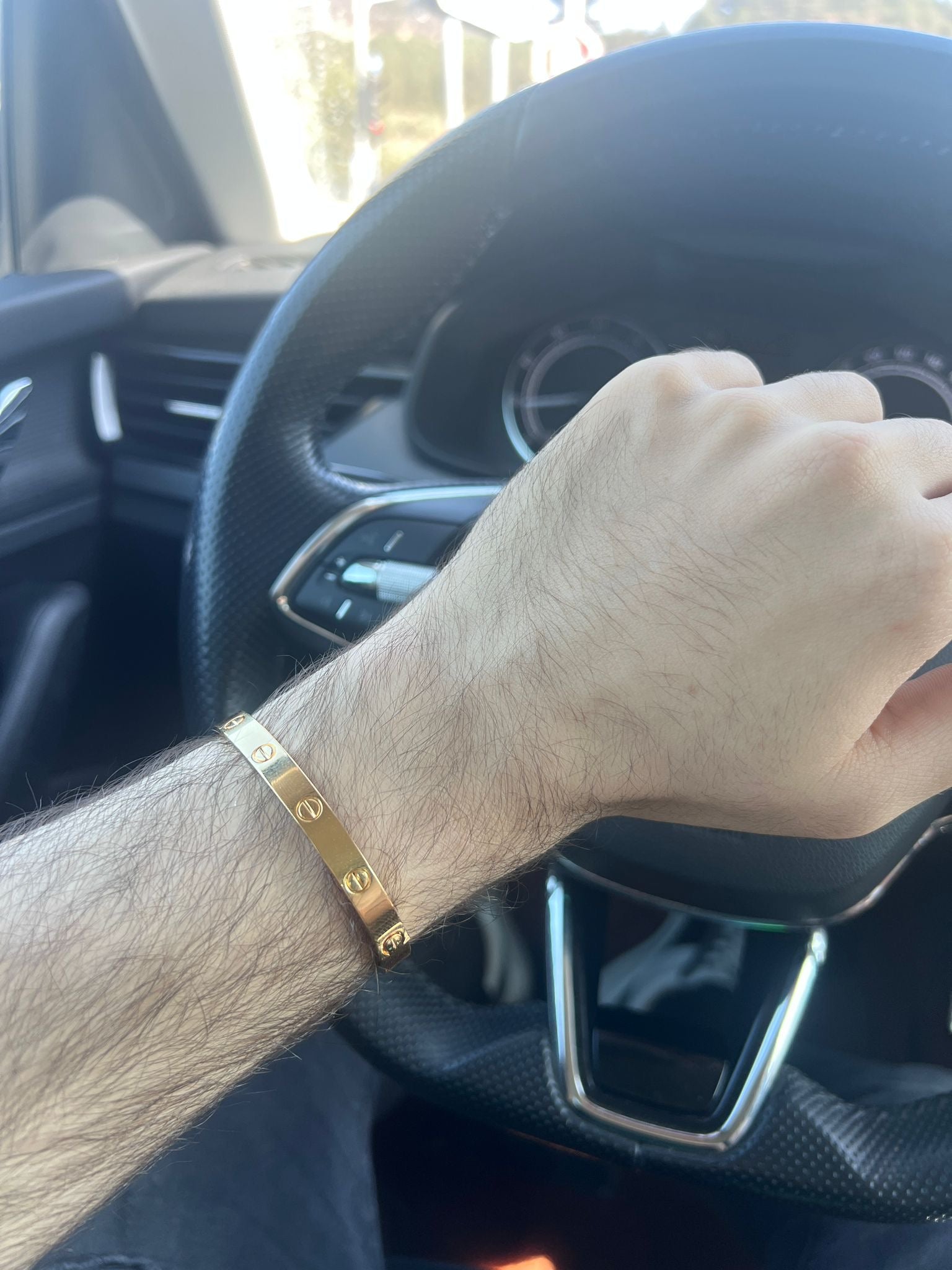 Bracelet élégant de couleur or Élégance intemporelle — JEWELLUXE™