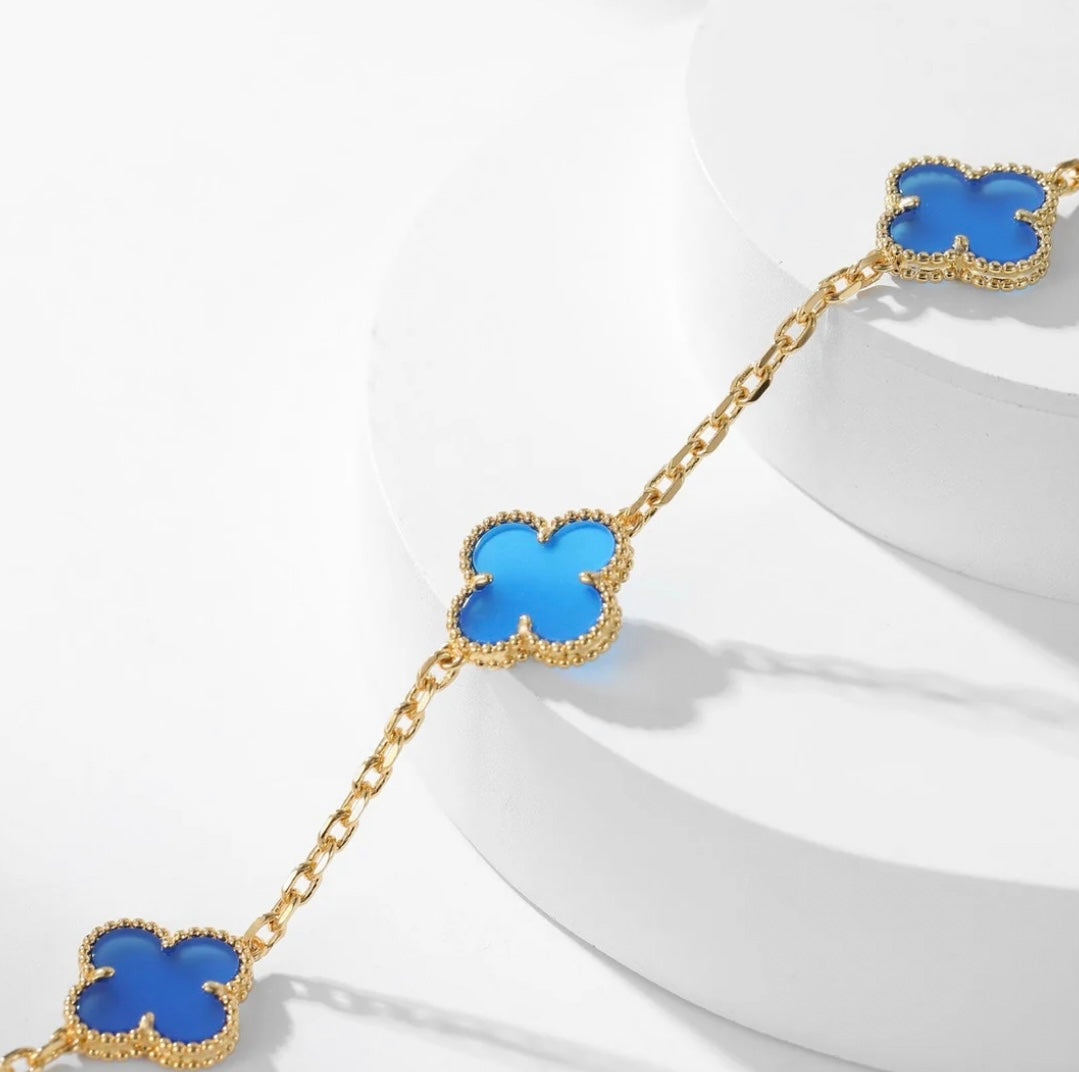 Collier trèfle à 10 feuilles doré avec pendentif trèfle bleu