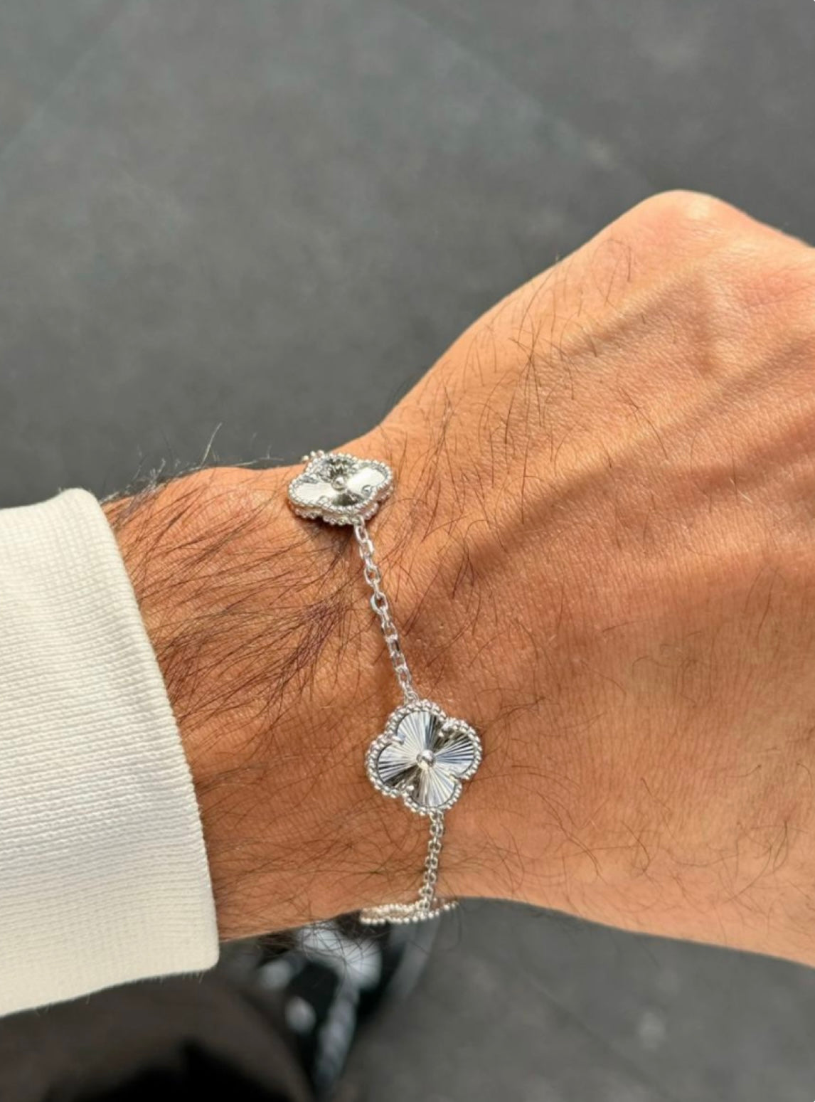 Kleeblatt-Armband mit 5 Kleeblättern in Silber