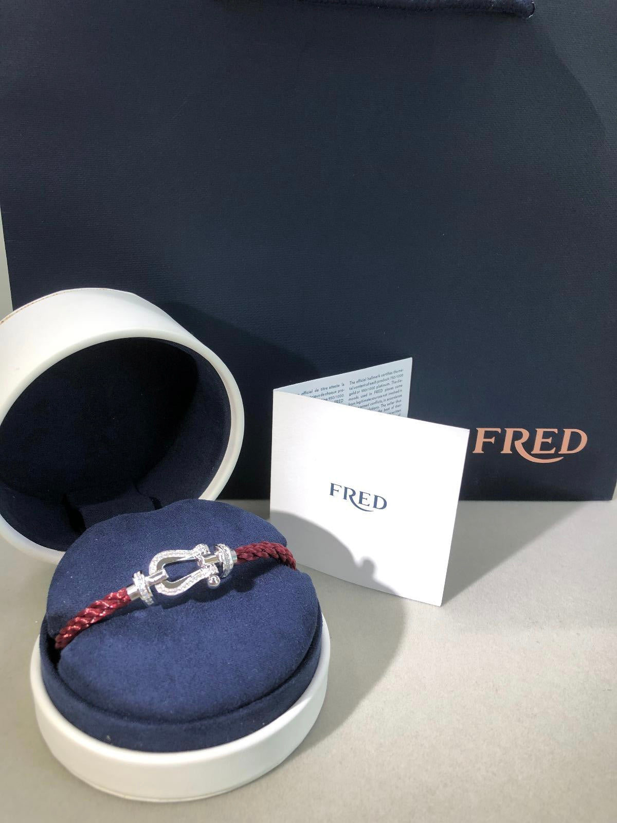 צמיד יוקרתי עם רצועת חבל בגוון בורדו ושורת זירקונים נוצצת - Jewelluxe