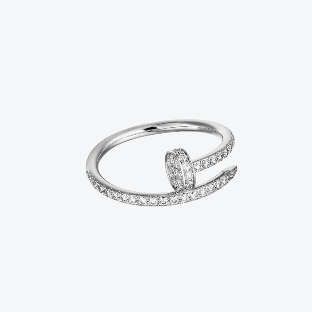 Bague Élégante Clou Argentée Demi-Zircons Scintillants — JEWELLUXE™