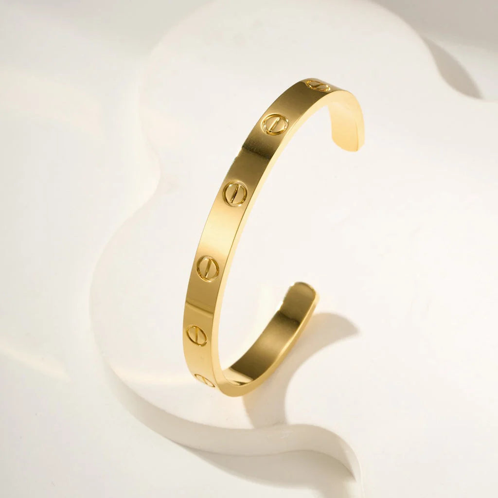 Elegant shiny gold open bracelet — JEWELLUXE™