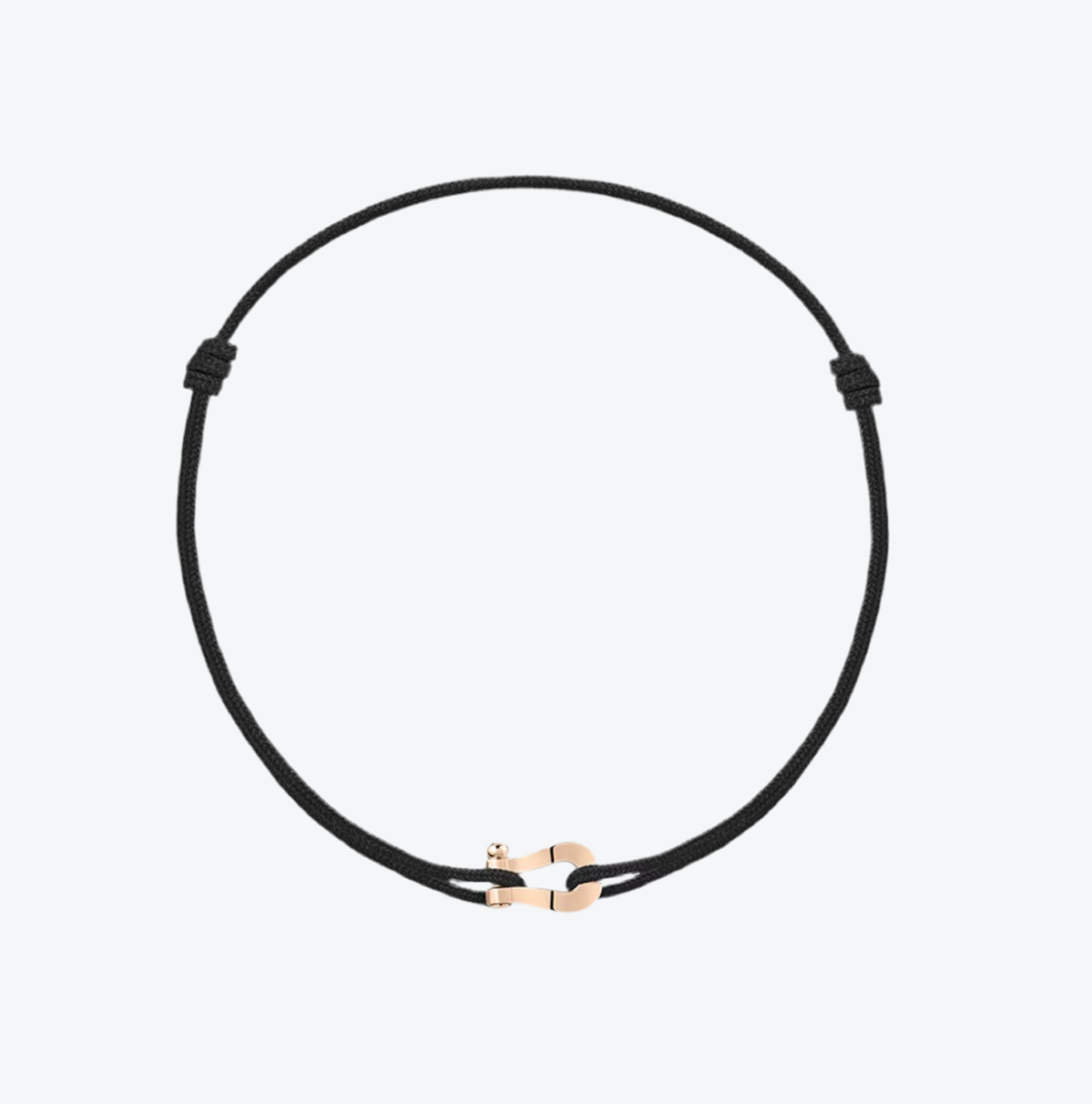 צמיד יוקרתי חוט בגוון שחור עם אבזם בגוון זהב ורוד מבריק