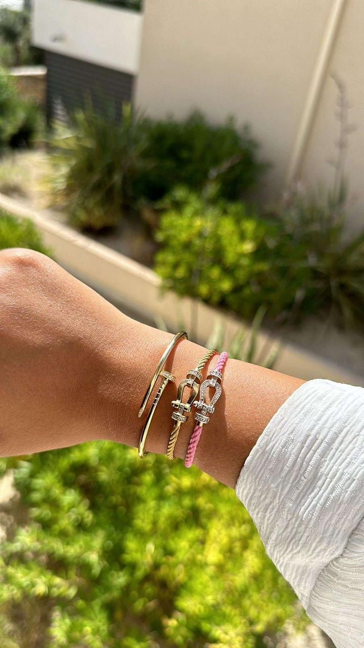 Bracelet clou élégant couleur or semi-sertie de zircons étincelants — JEWELLUXE™