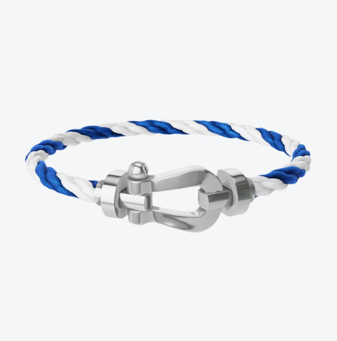 צמיד יוקרתי עם רצועת חבל צבע כחול לבן ואבזם כסוף בעיצוב רולאן גארוס