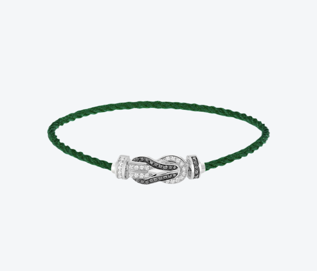 צמיד יוקרתי עם רצועת חבל ירוקה ואבזם אינסוף בגוון כסף משובץ זירקונים נוצצים