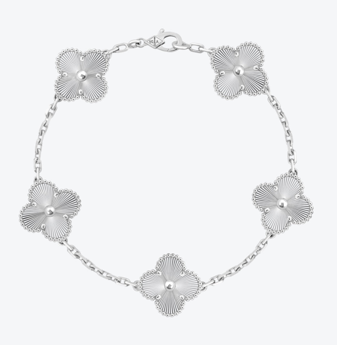 צמיד תלתן בגוון כסף עם 5 תלתנים בגוון כסף