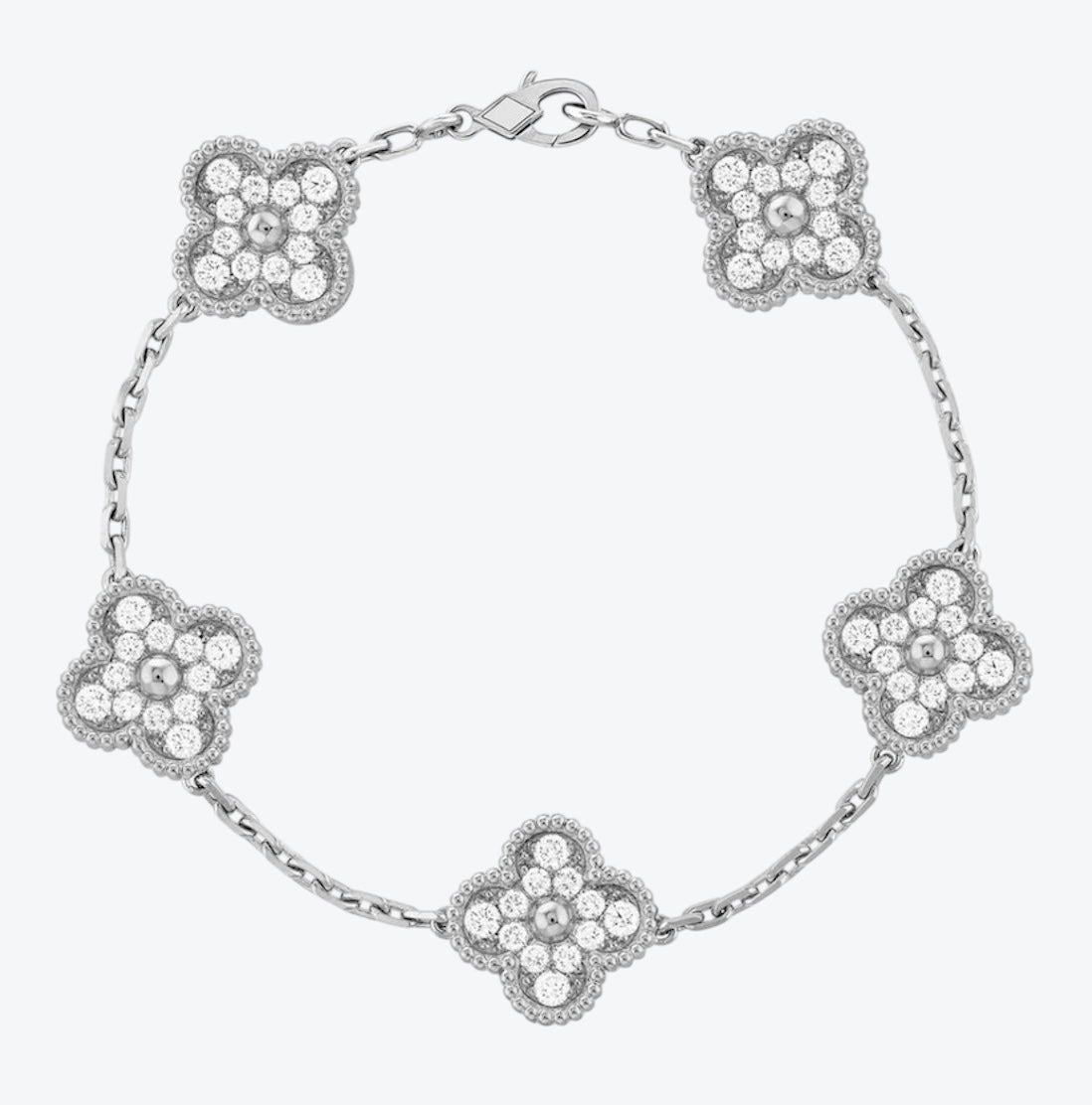 צמיד תלתן בגוון כסף עם 5 תלתנים בגוון כסף ומשובץ זירקונים נוצצים