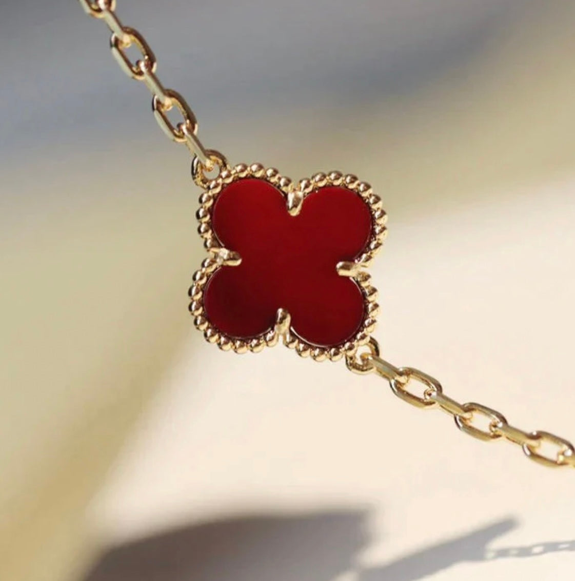 20 Clover Gold-Plated Necklace with Red Clover Pendant — JEWELLUXE™