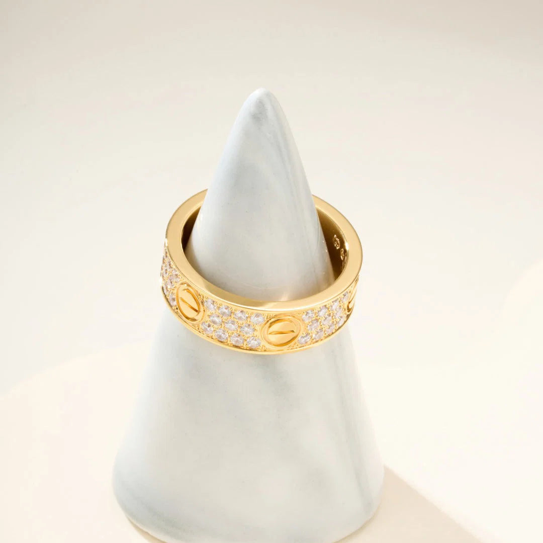 Elegant gold-toned ring adorned with sparkling zircons — JEWELLUXE™