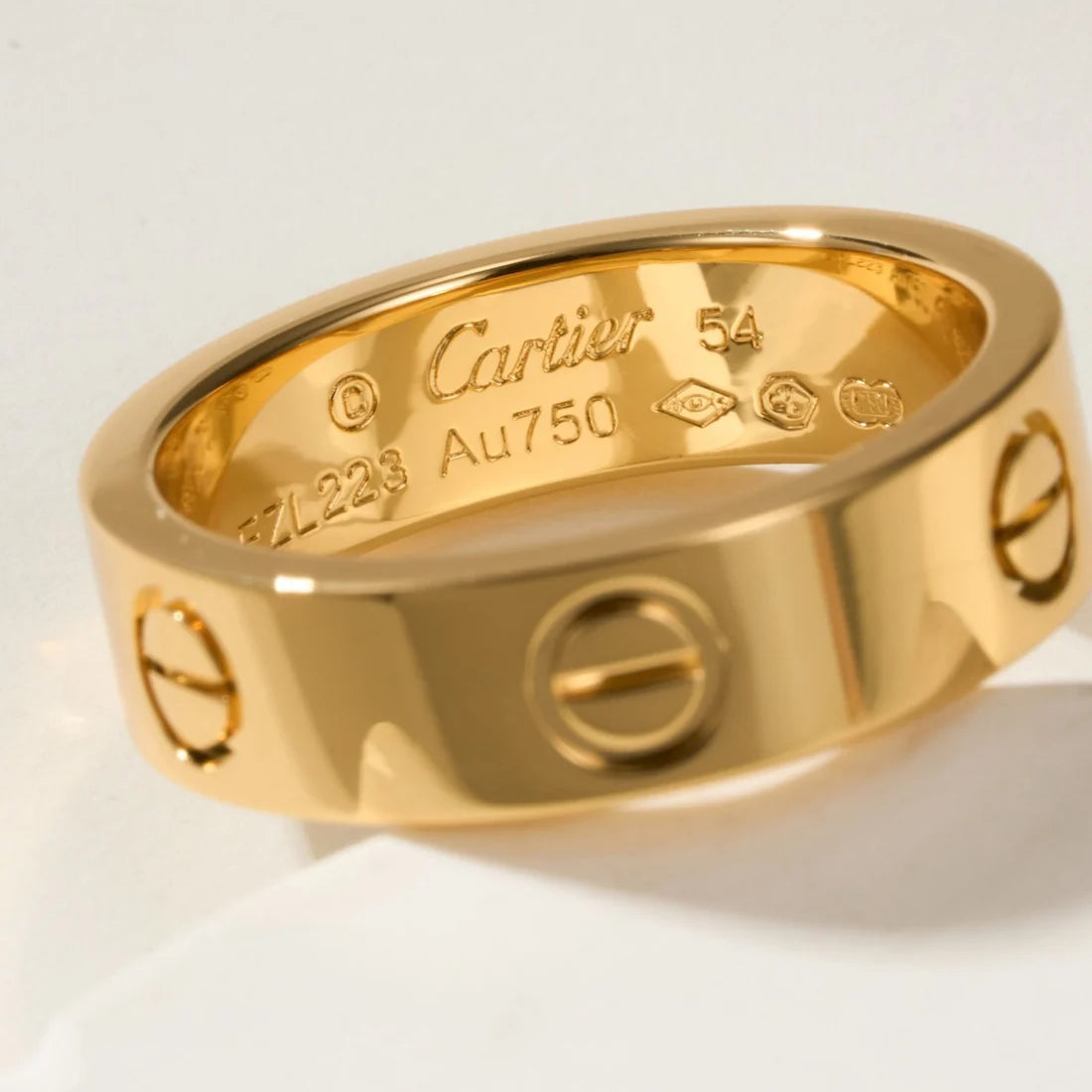 טבעת אלגנטית בגוון גולד מבריק — JEWELLUXE™
